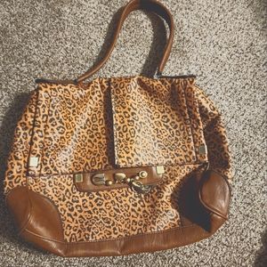 Jessica Simpson cheetah handbag.